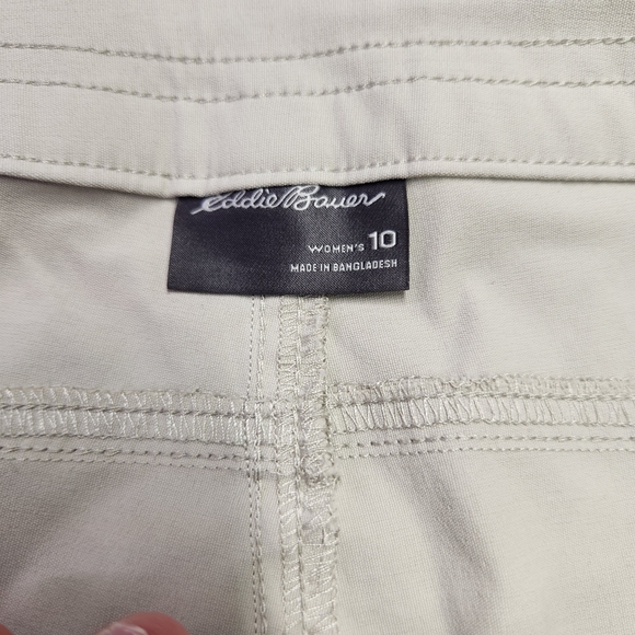 ⭐️Eddie Bauer Rainer Tech Capris – Women’s Size 10 – Beige Hiking / Travel - Picture 6 of 12